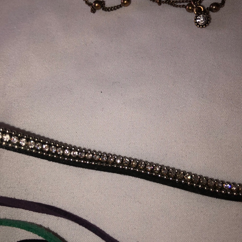 5 chokers - Picture 3 of 3